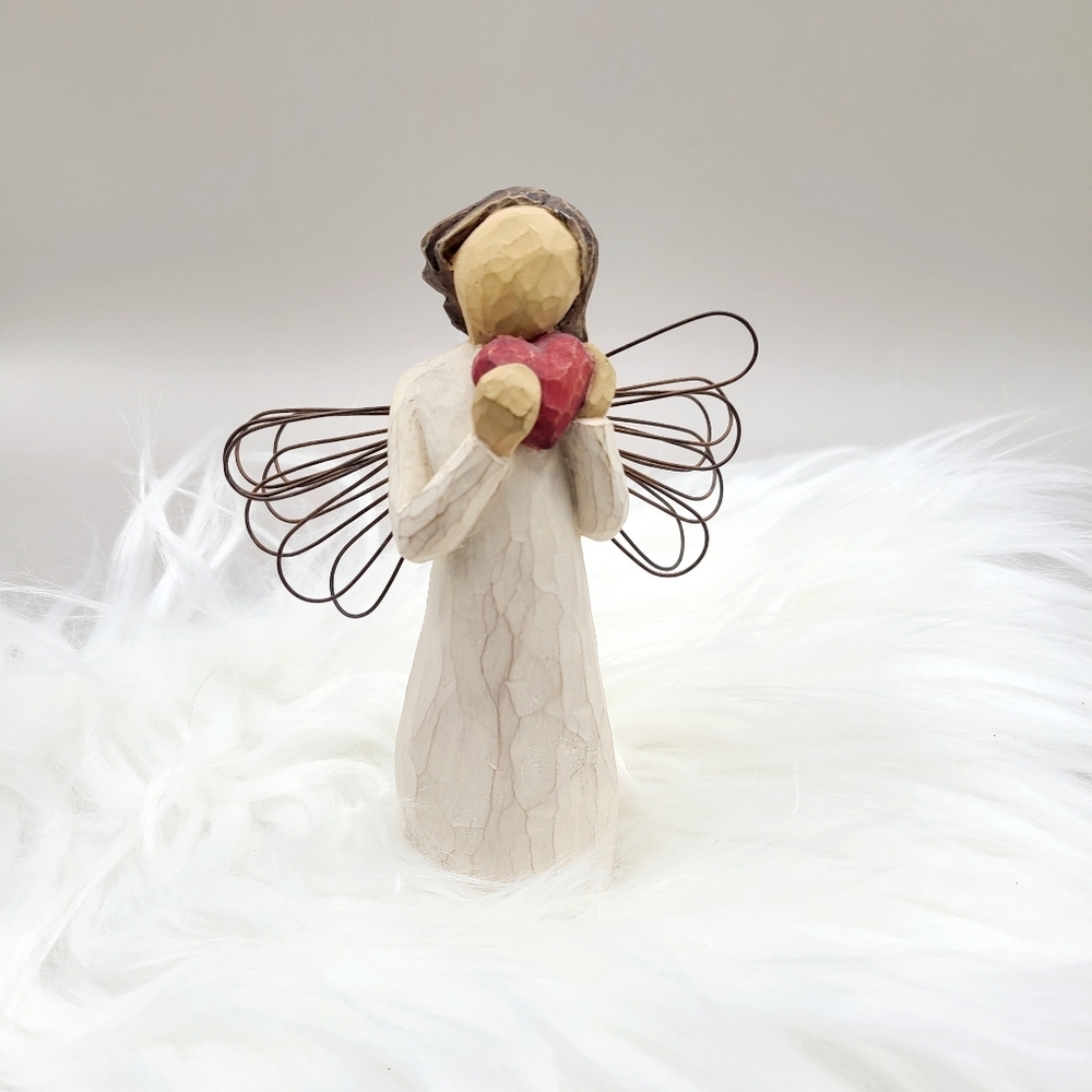Willow Tree Angel of Heart Holding Red Heart